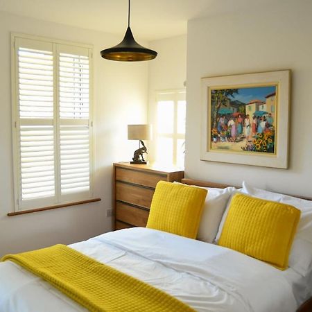A Cosy Cottage Style Home Millom Bagian luar foto