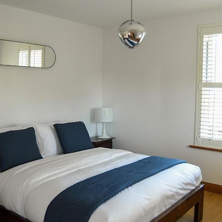 A Cosy Cottage Style Home Millom Bagian luar foto